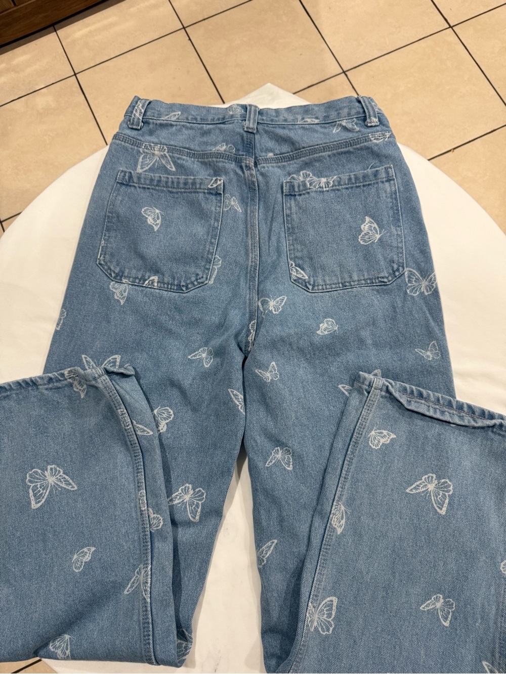 Light Blue Butterfly Print Wide-Leg Jeans - Picture 7 of 9